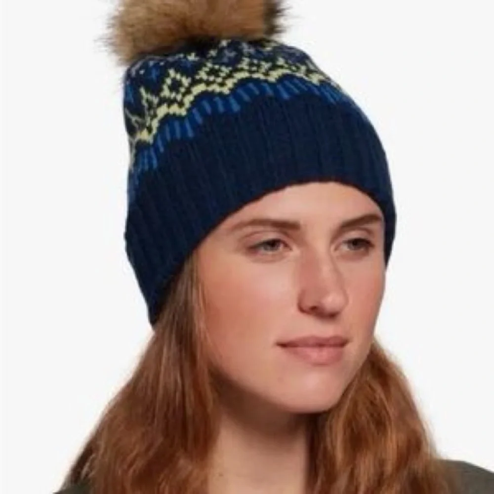 Alpine Cable Knitted Bobble Hat Plain Women One Size Beanie Warm Winter NWT - Picture 1 of 3